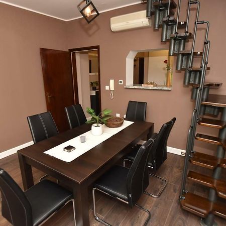 Center Apartment Čakovec エクステリア 写真