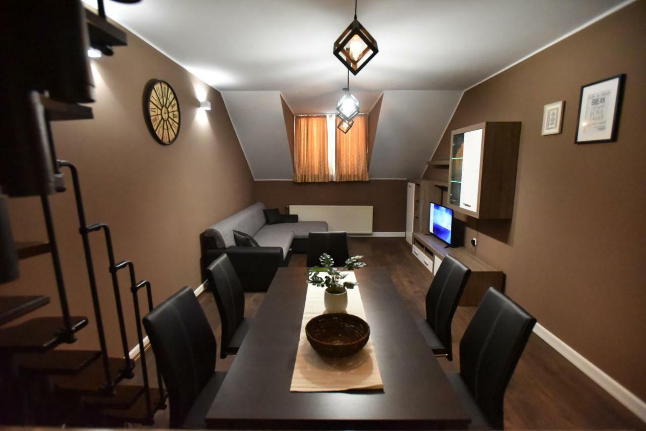 Center Apartment Čakovec エクステリア 写真