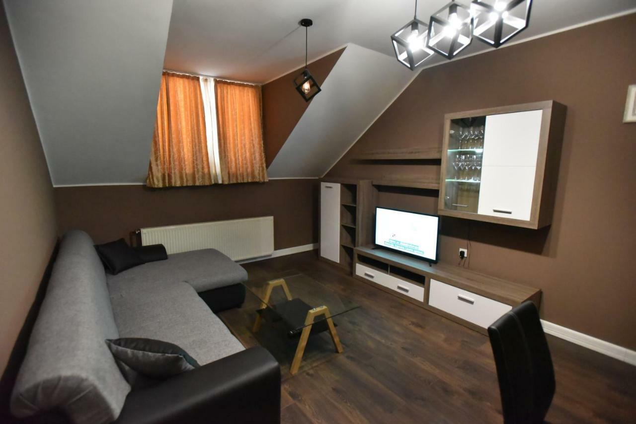 Center Apartment Čakovec エクステリア 写真