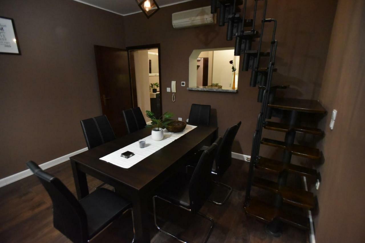Center Apartment Čakovec エクステリア 写真