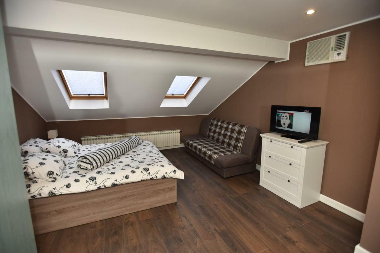 Center Apartment Čakovec エクステリア 写真